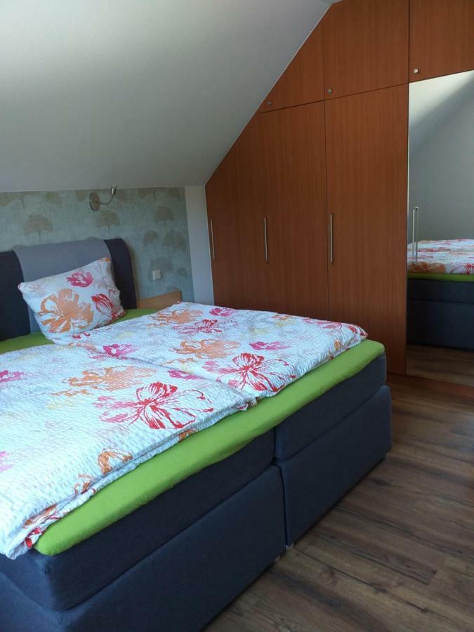 Ferienwohnung Csilla Unterweid Exteriör bild